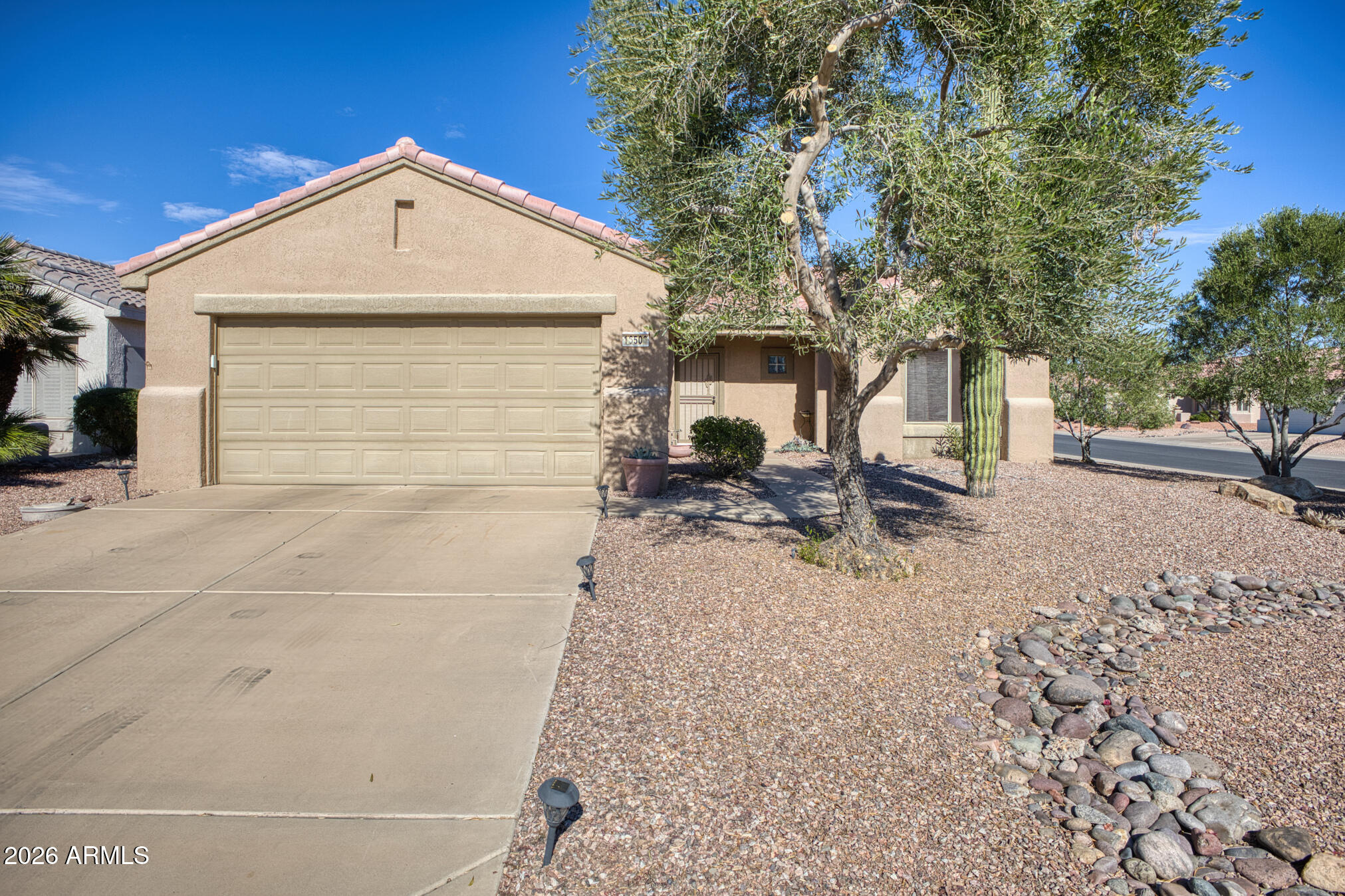 16506 W LONE TREE Court