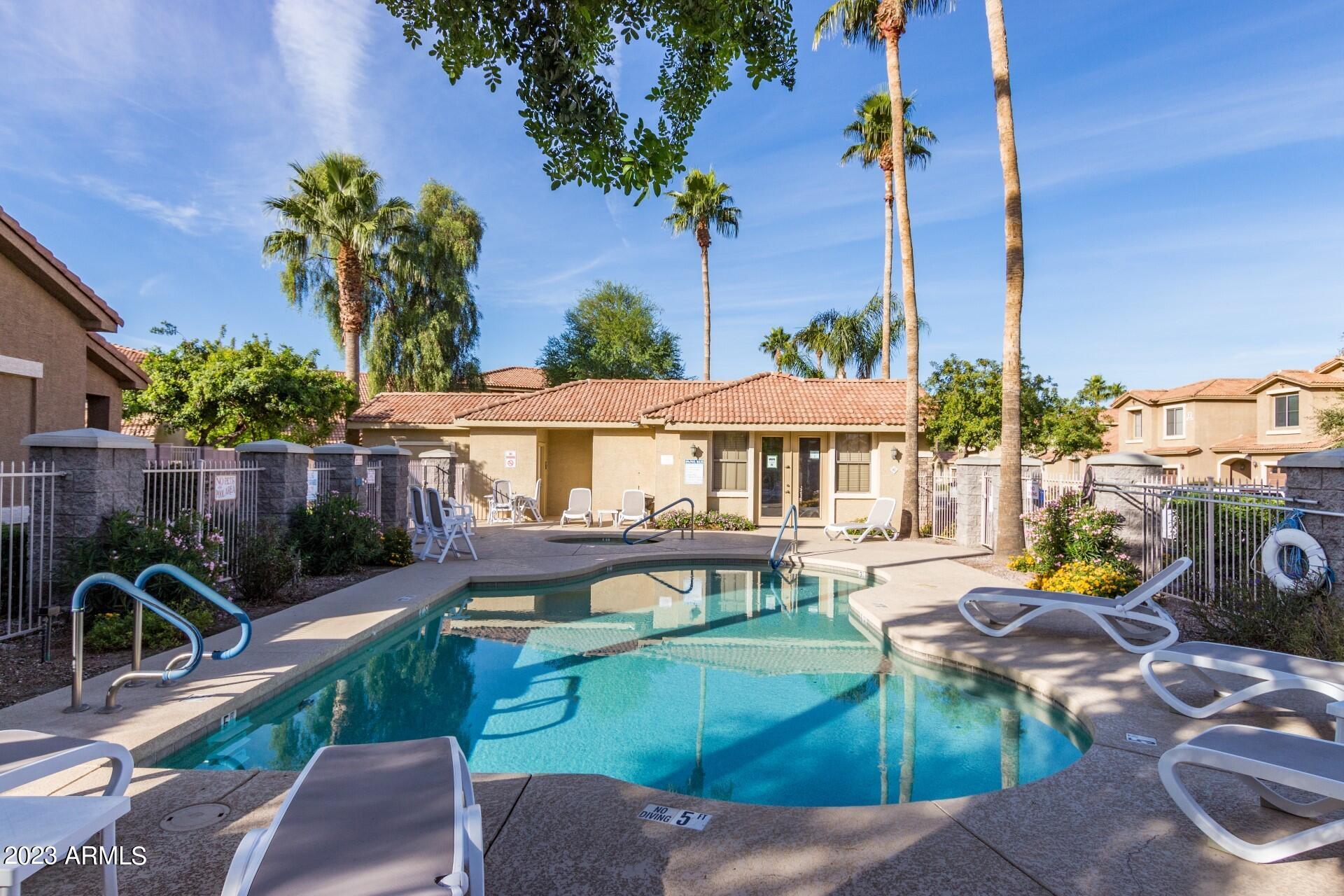 5415 E MCKELLIPS Road 94