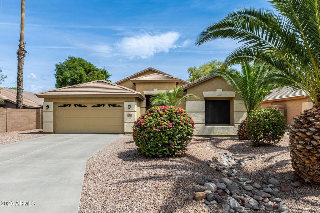 Photo of 1521 S Velero Place, Chandler, AZ 85286 (MLS # 7011612)