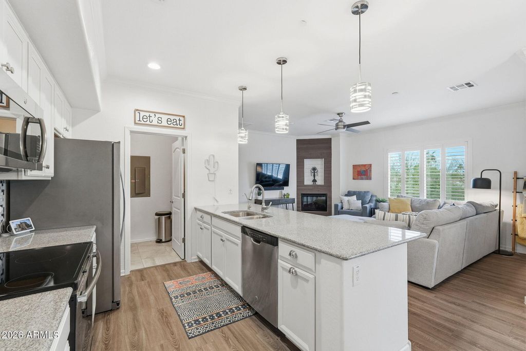 Photo of 900 S Canal Drive #211, Chandler, AZ 85225 (MLS # 6976258)