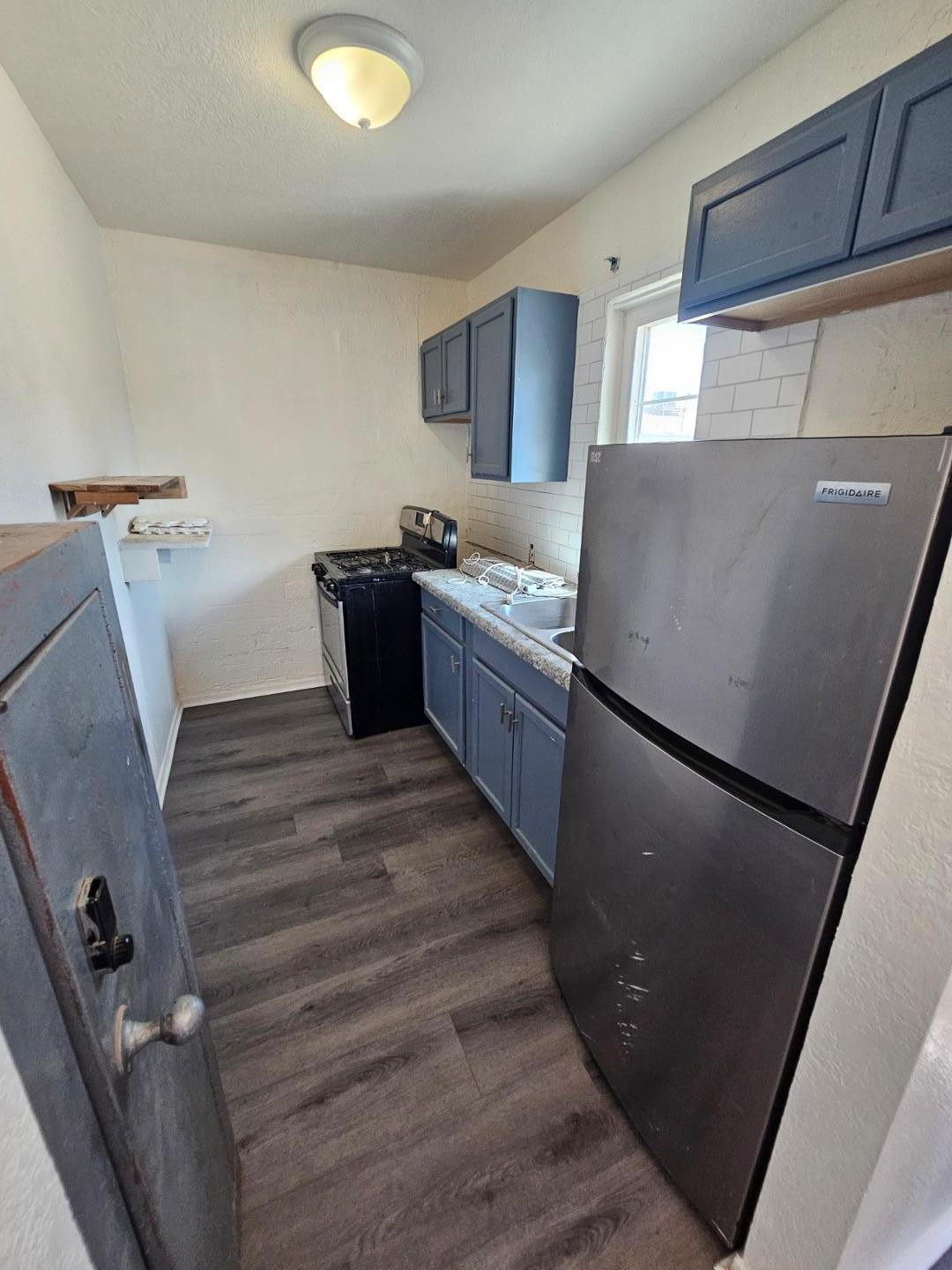 425 N 17th Drive Apt 2