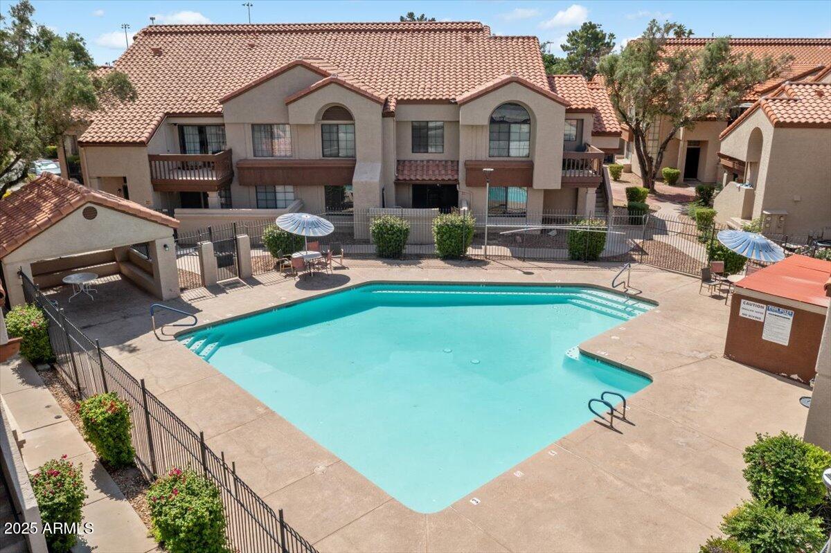 Homes 1 839 S WESTWOOD -- 154