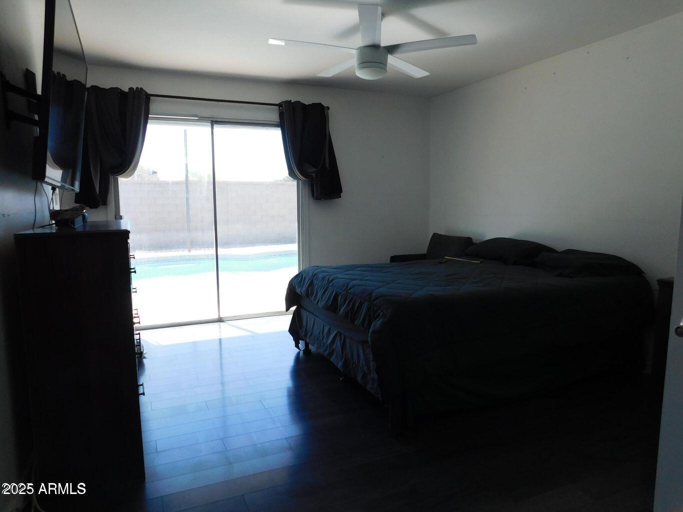 1531 W NARANJA Avenue