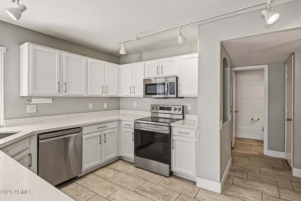 Photo of 2144 W Olla Avenue, Mesa, AZ 85202 (MLS # 7088985)