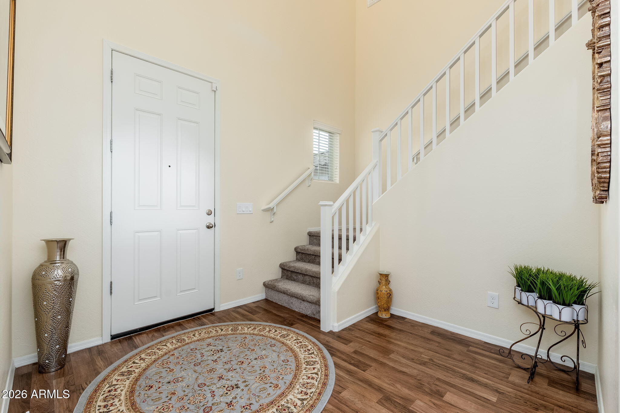 10190 W LOS GATOS Drive