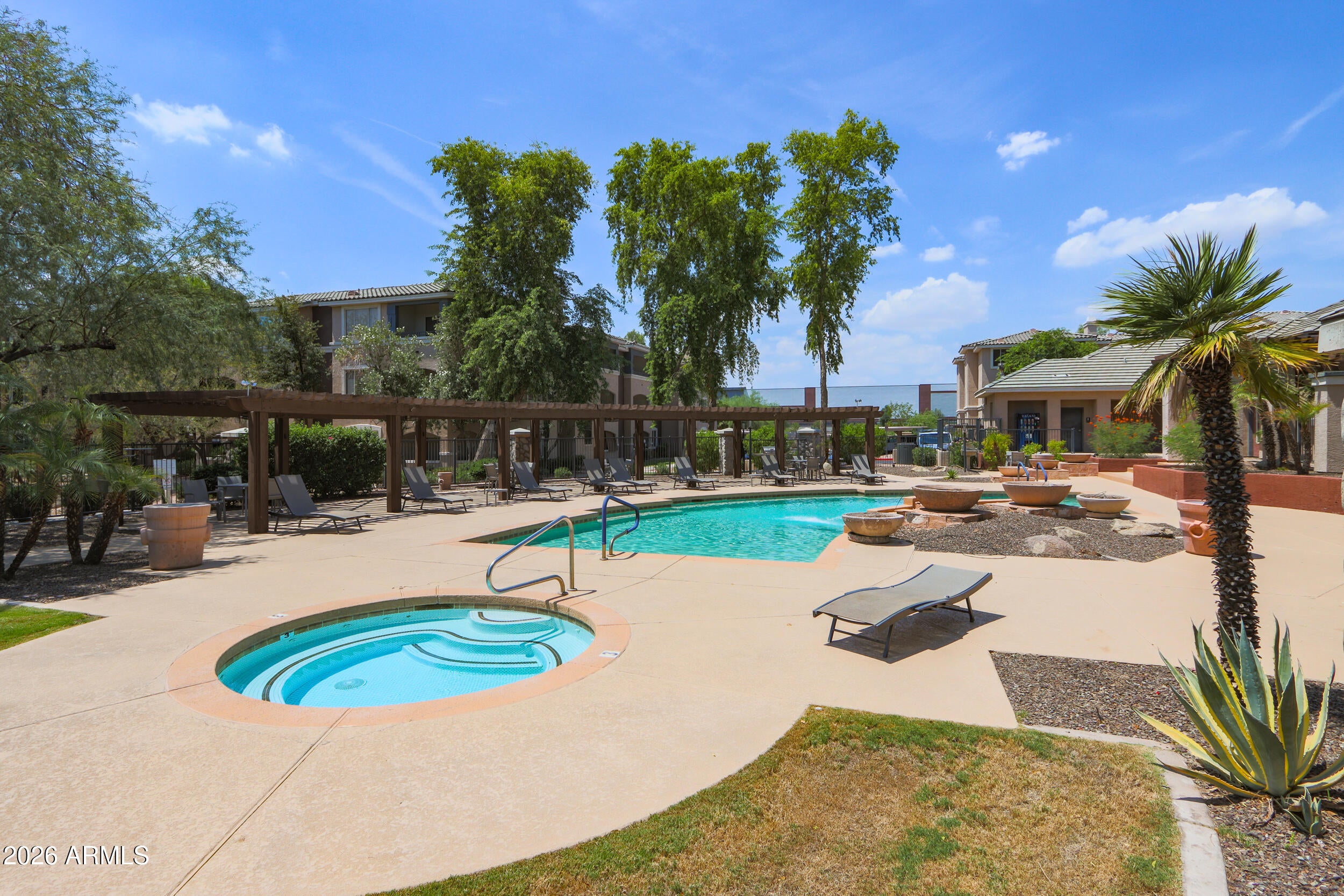 5345 E VAN BUREN Street 179