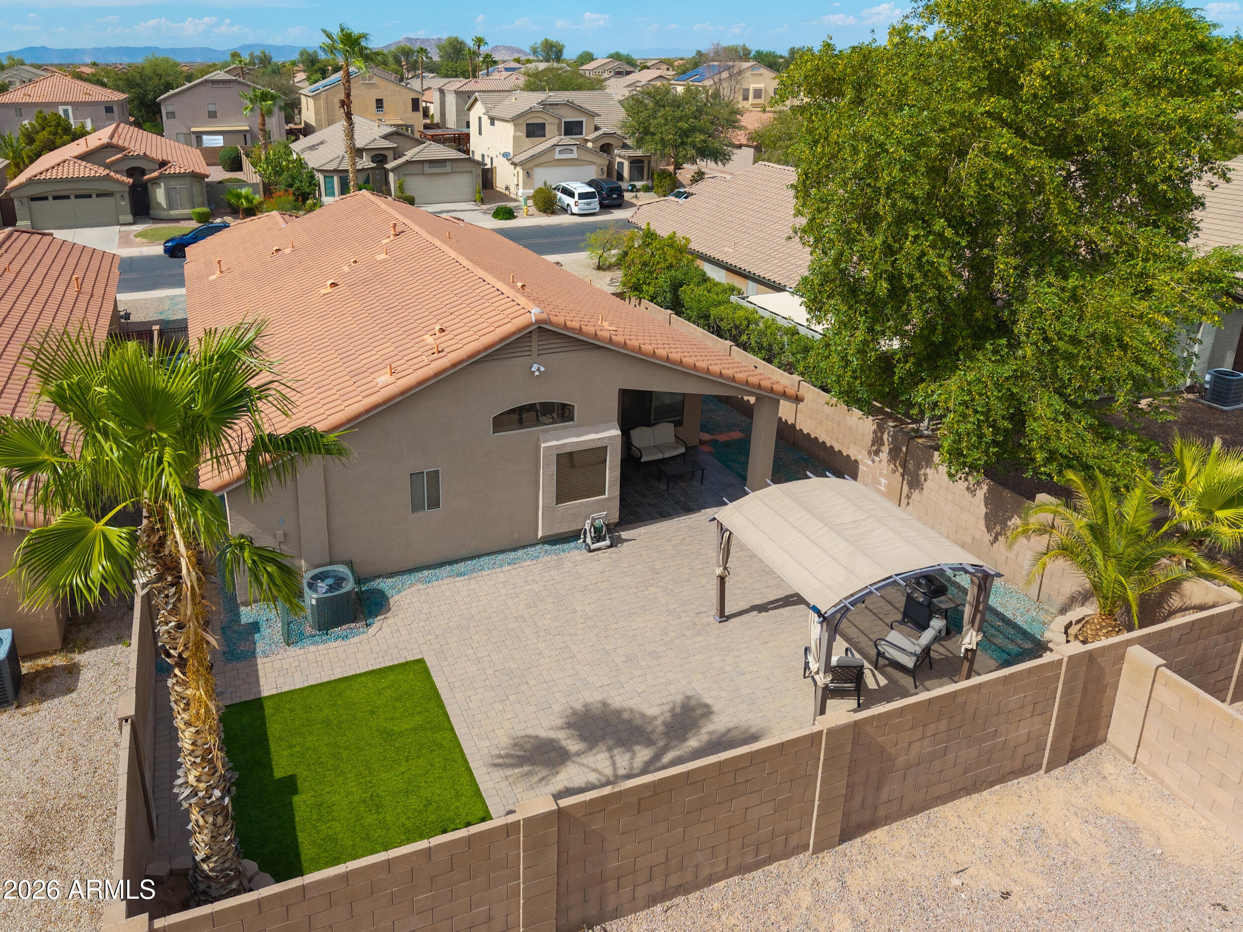42539 W BUNKER Drive