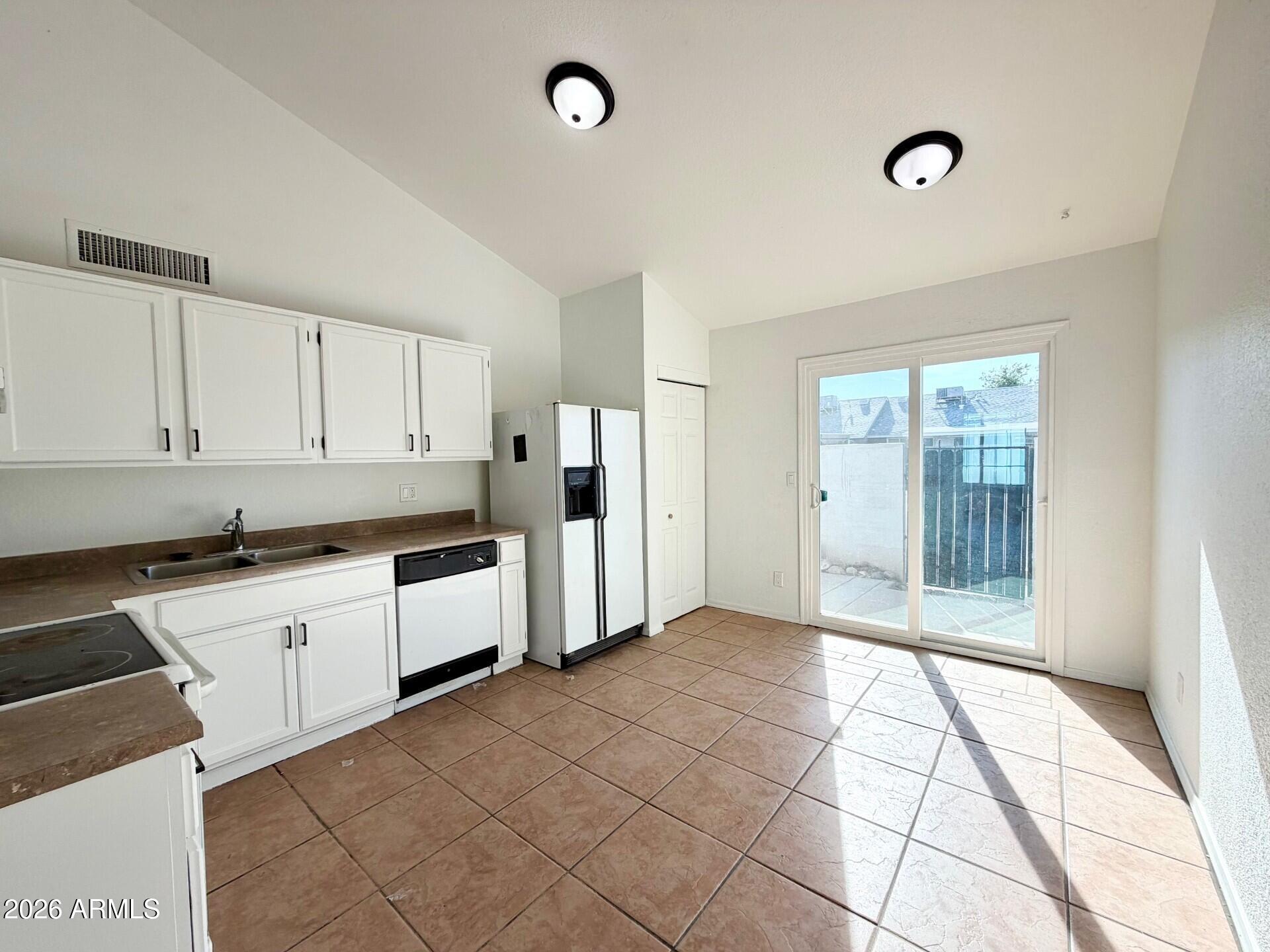 5960 W OREGON Avenue 126