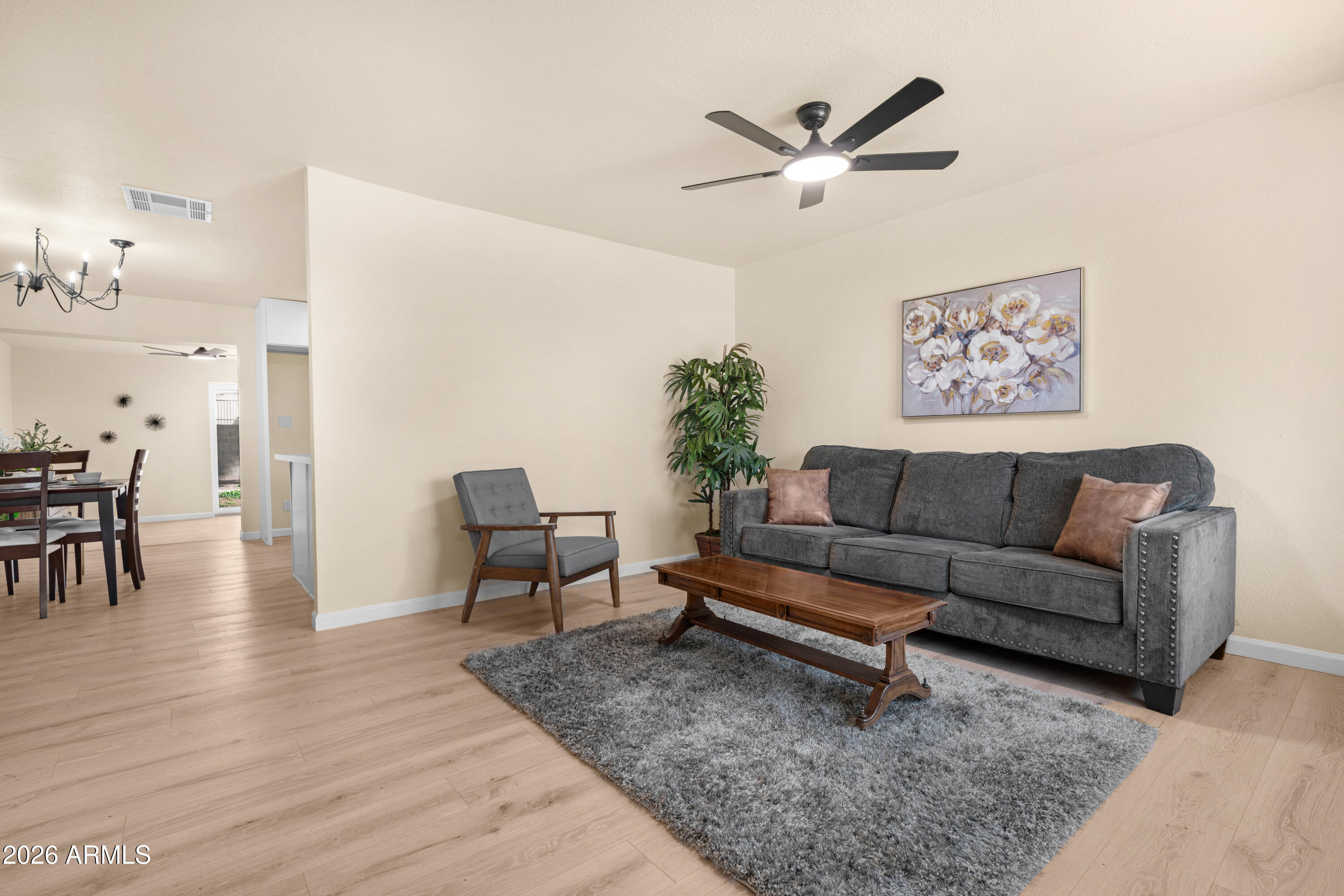 2573 E COMMONWEALTH Circle