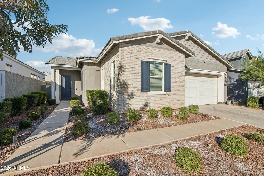 Photo of 19770 W Montecito Avenue, Litchfield Park, AZ 85340 (MLS # 6969069)