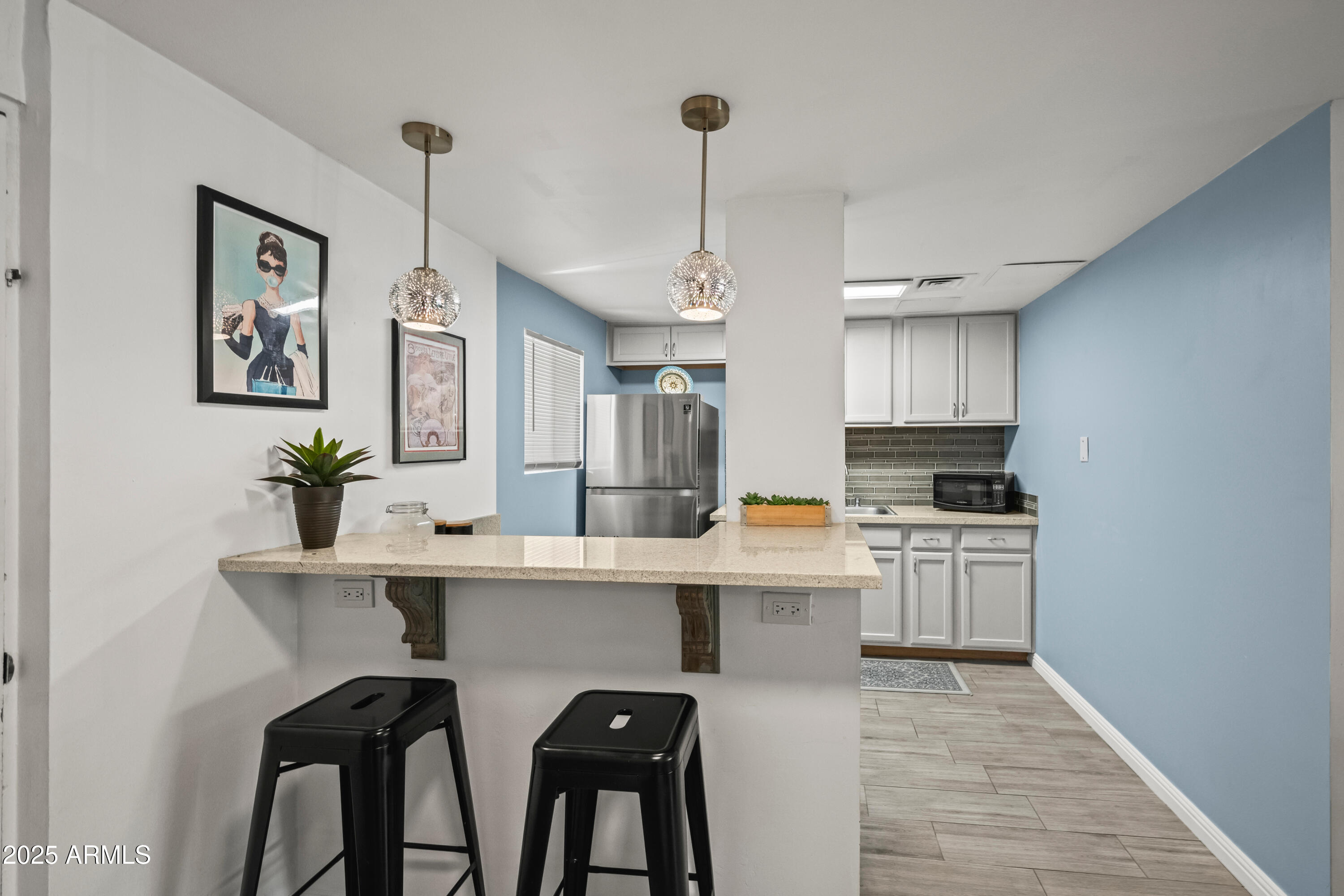 6125 E INDIAN SCHOOL Road 207