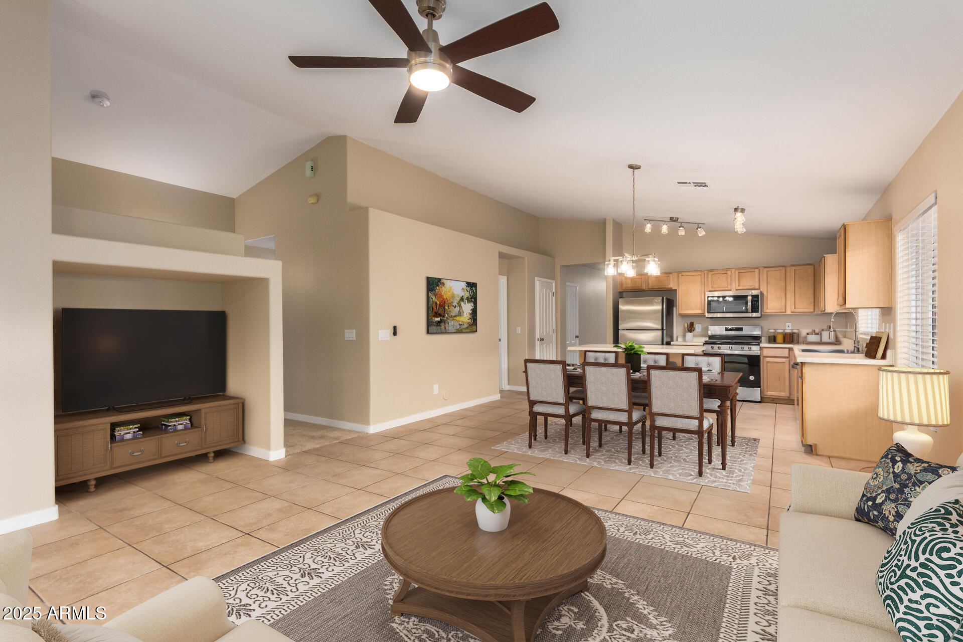 6772 W BUCKSKIN Trail