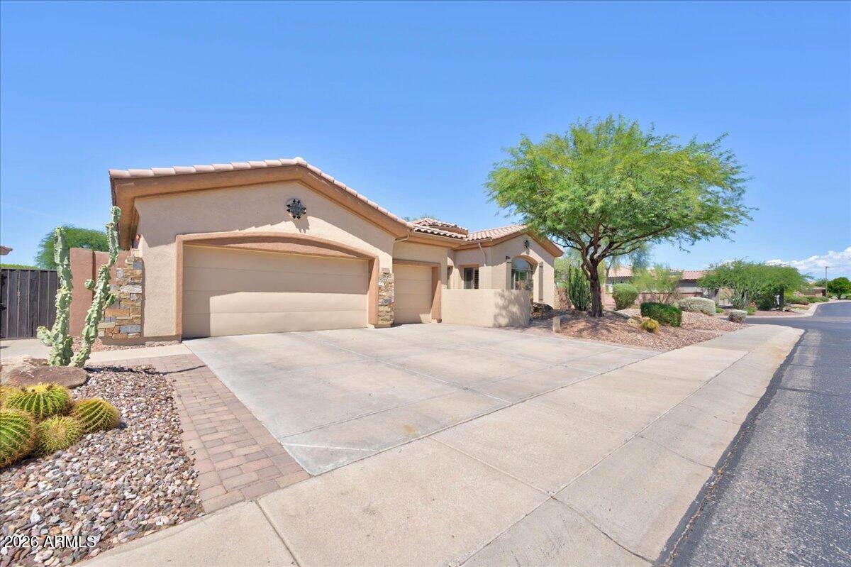 41728 N MOSS SPRINGS Court