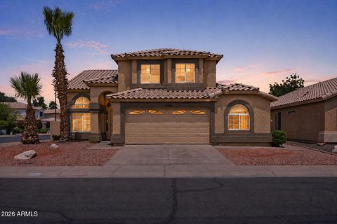 Photo of 1548 W Sand Dune Drive, Gilbert, AZ 85233 (MLS # 7019527)