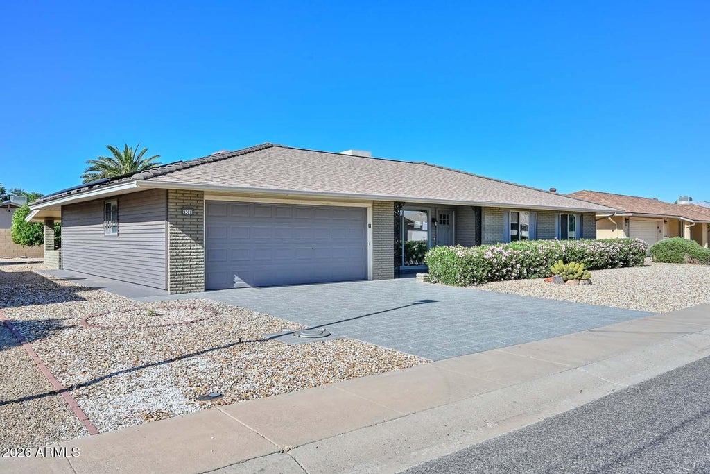 Photo of 9301 W Glen Oaks Circle N, Sun City, AZ 85351 (MLS # 7059157)