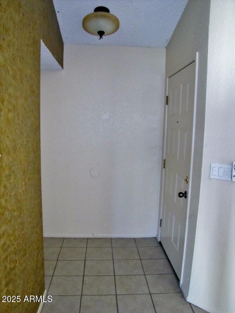 LONDON SQUARE - Residential Lease