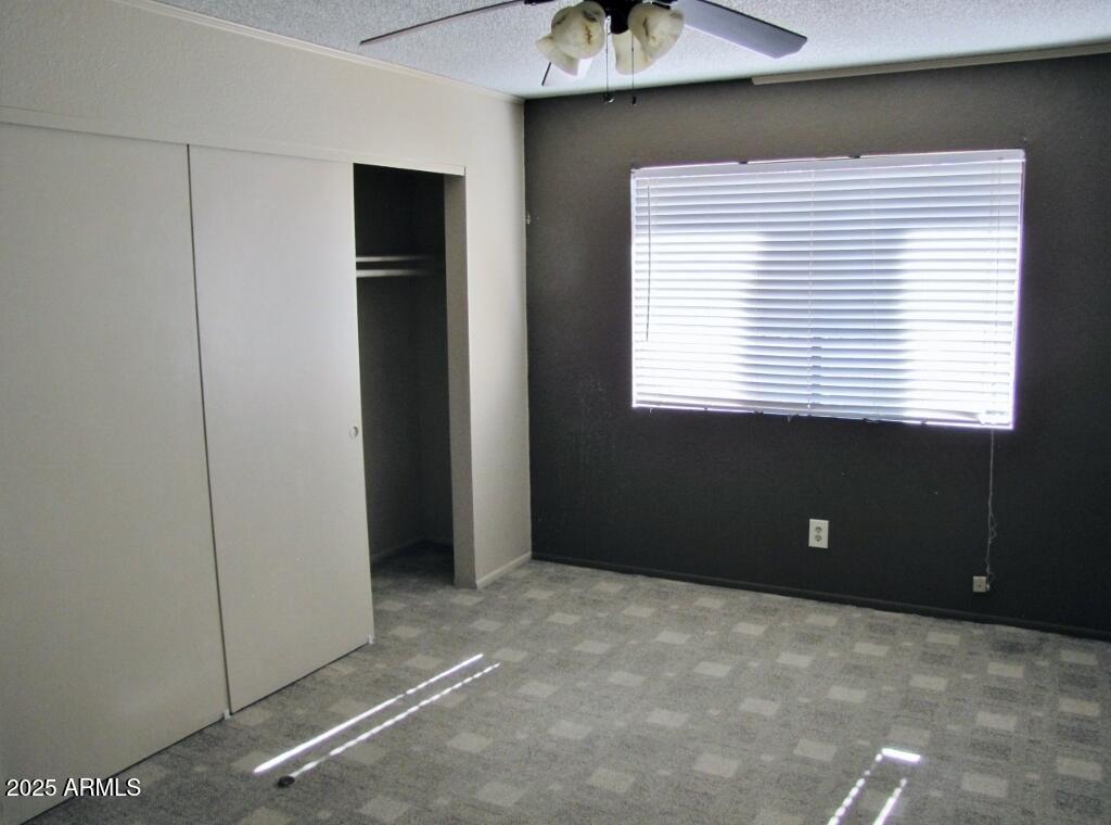 LONDON SQUARE - Residential Lease