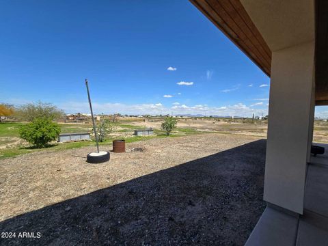 A home in Tonopah