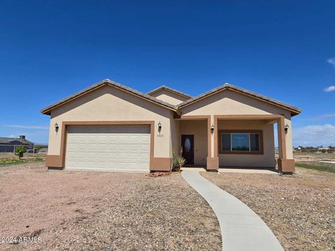 A home in Tonopah