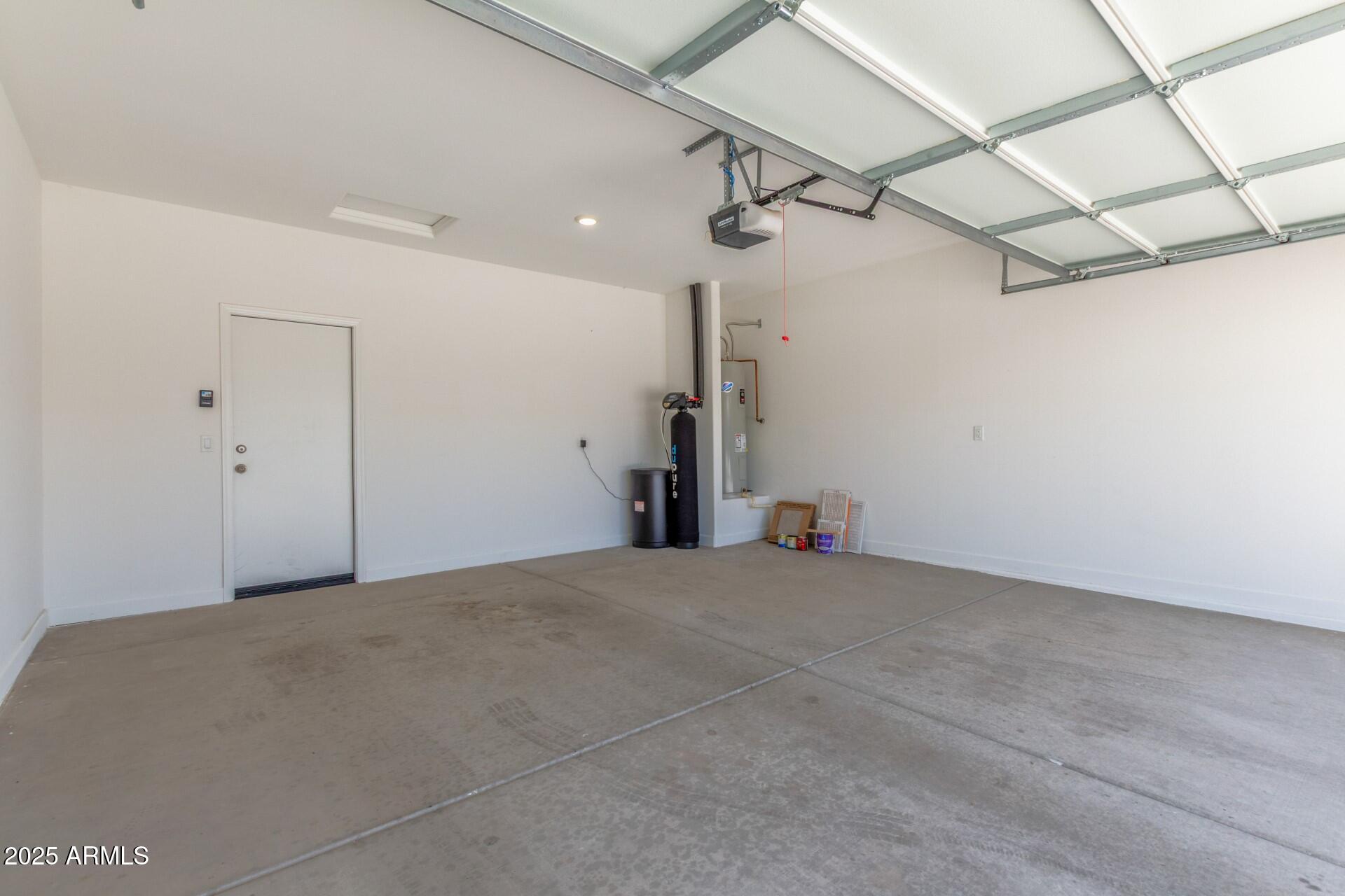 8222 W CLEMENTE Way