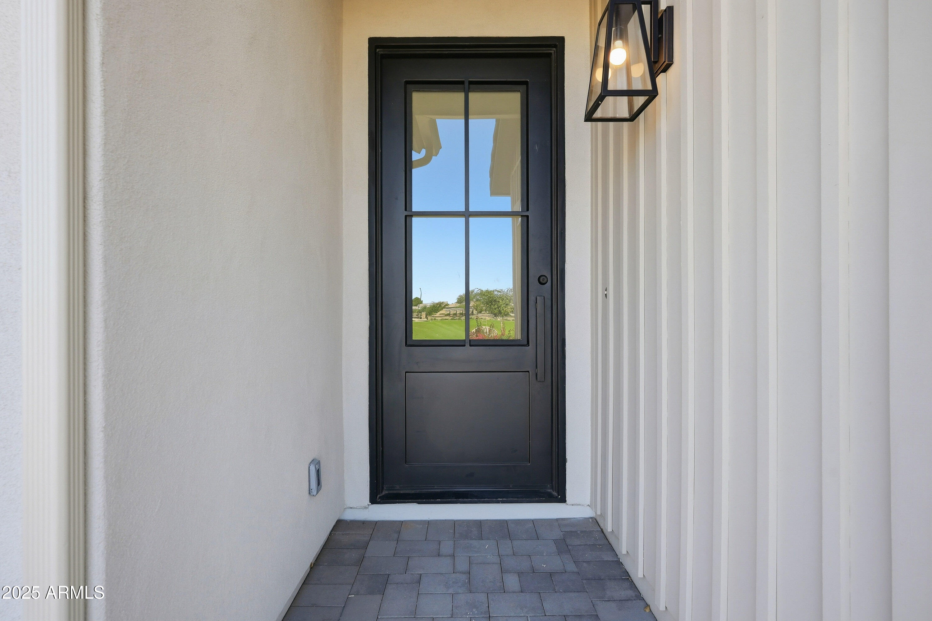 2759 E LONGHORN Drive