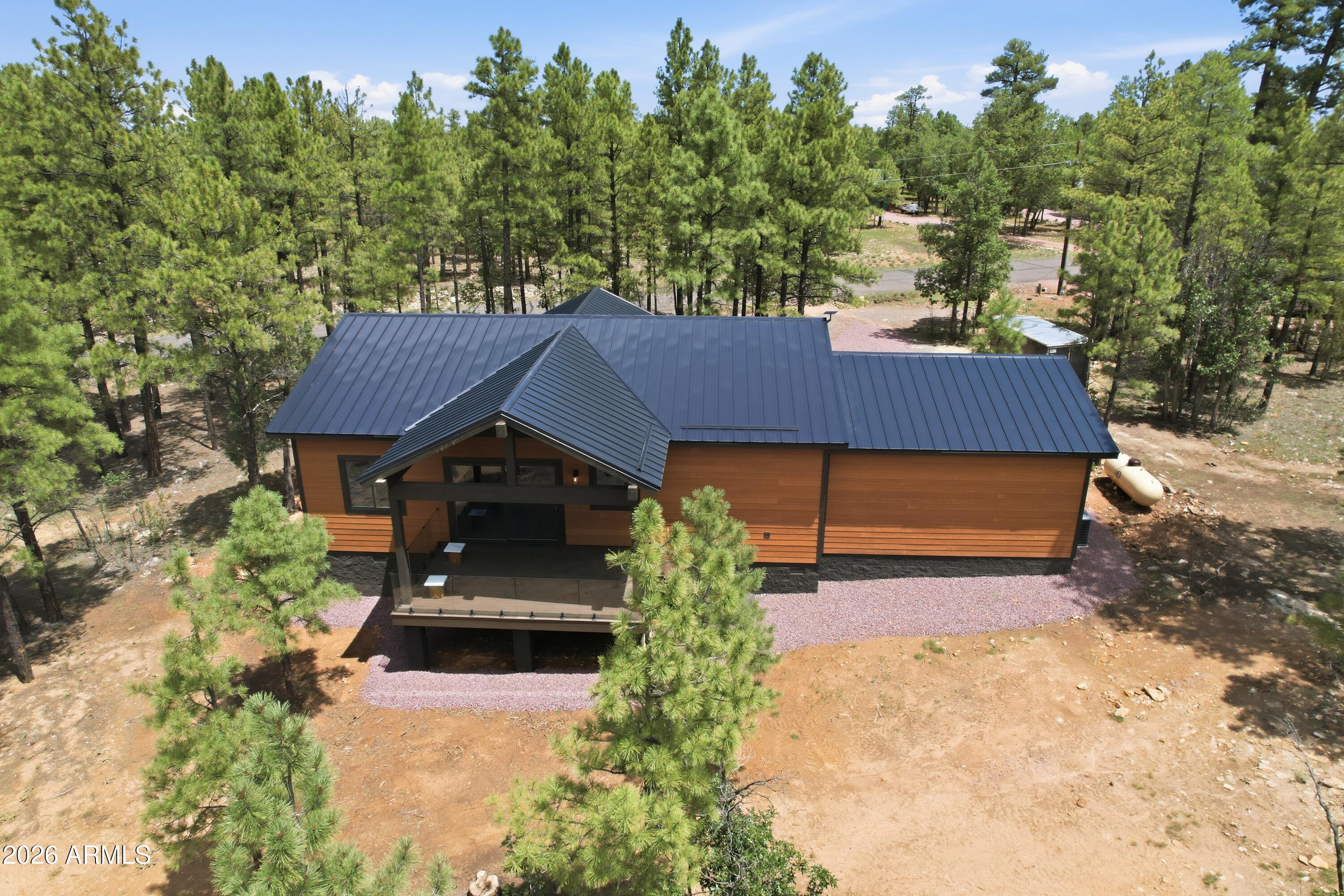 3847 APACHE Drive