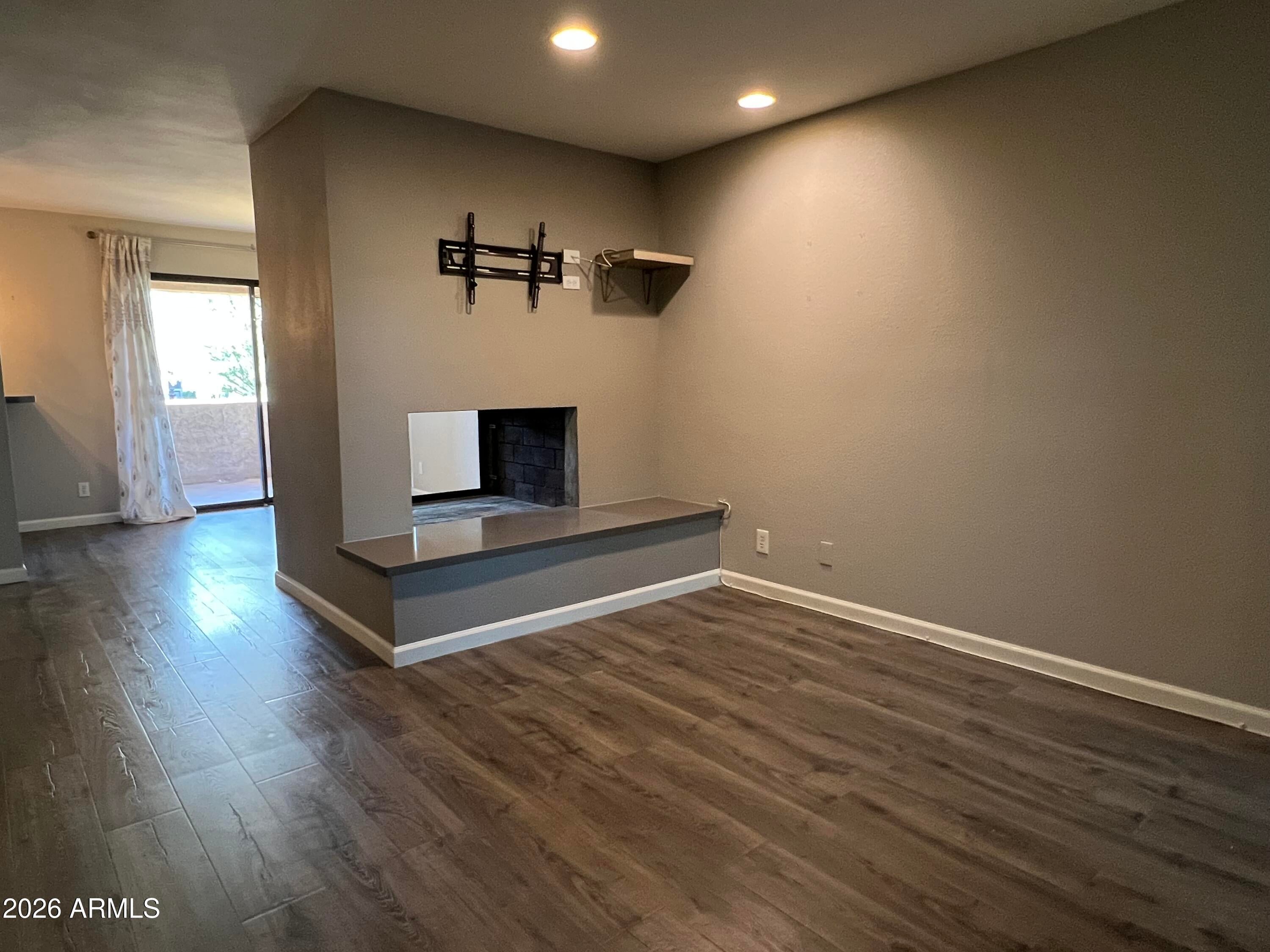 7502 E THOMAS Road 204