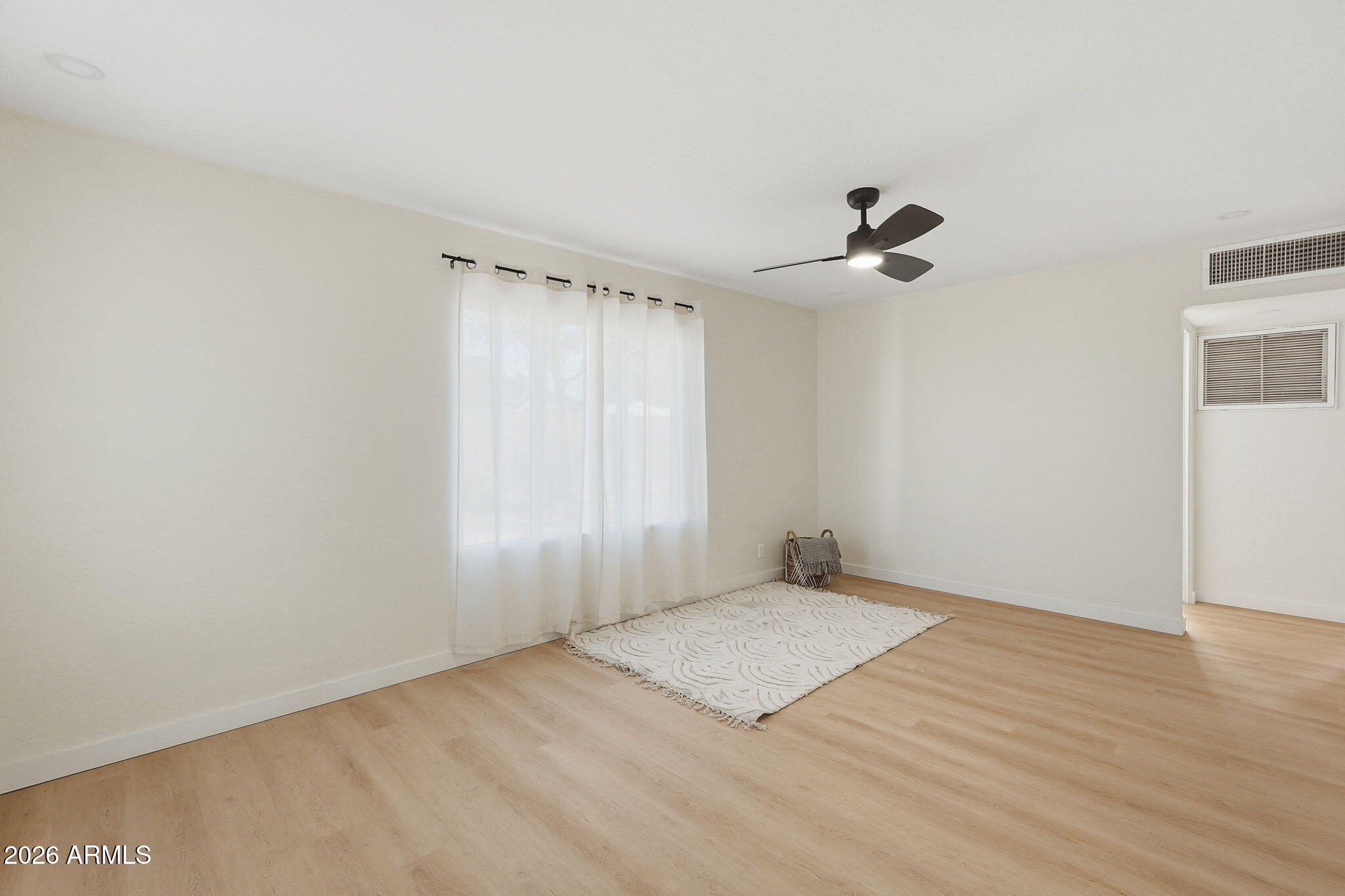 2047 E VIRGINIA Avenue