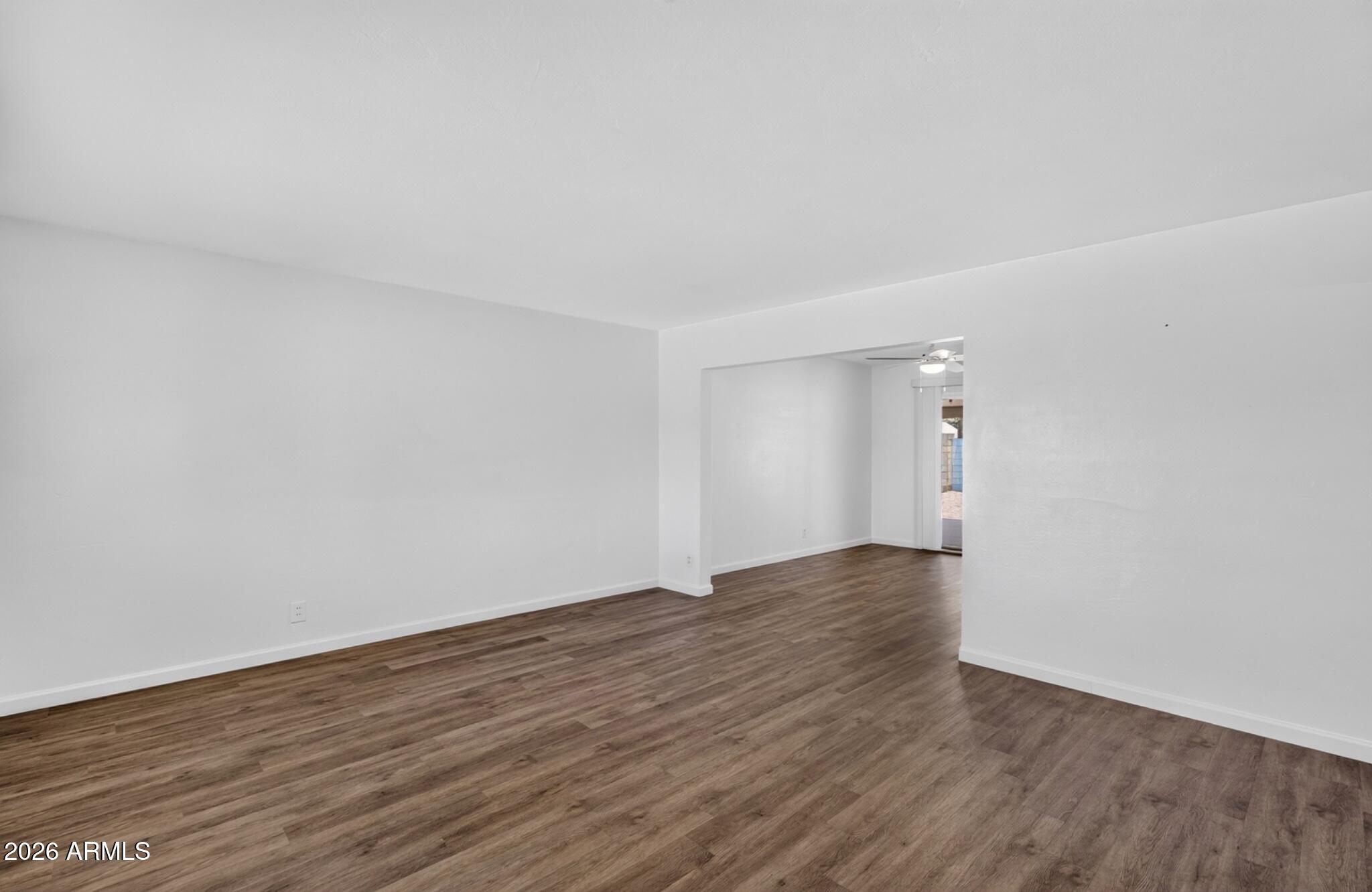 1711 S ROBERTS Road
