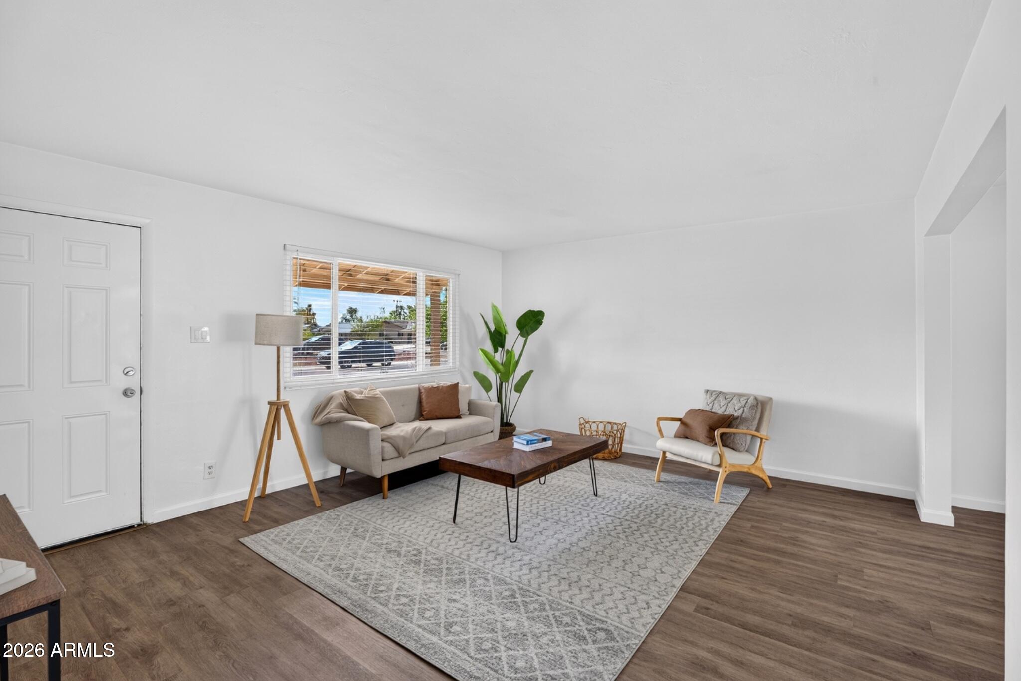 1711 S ROBERTS Road