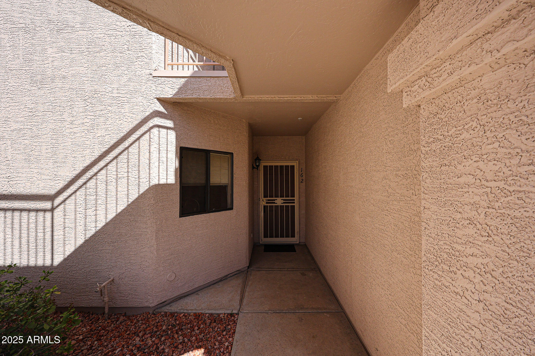 9151 W GREENWAY Road 162
