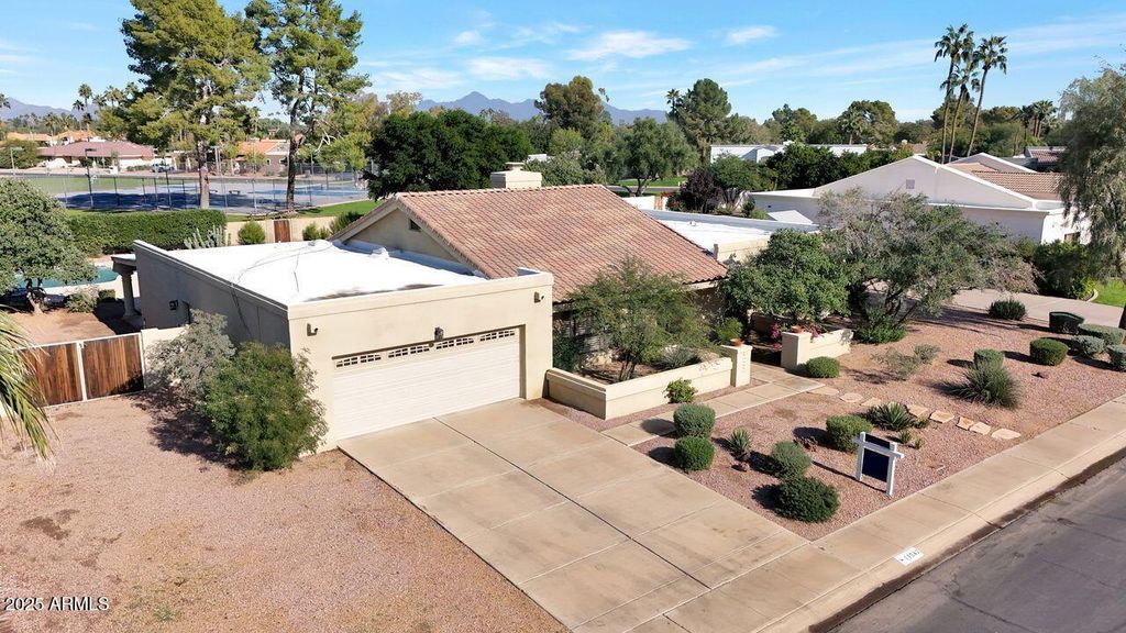 Photo of 11047 N 50th Street, Scottsdale, AZ 85254 (MLS # 6948593)