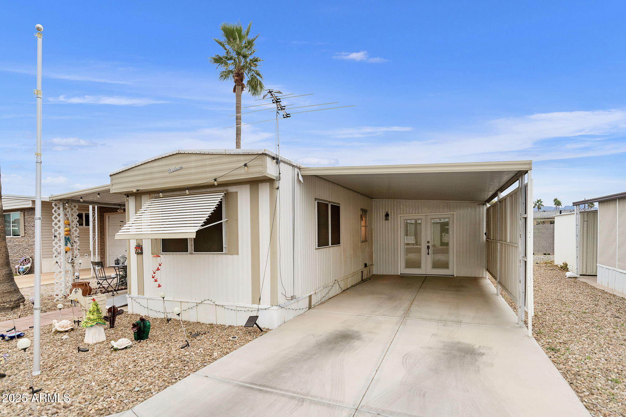 11100 E APACHE Trail