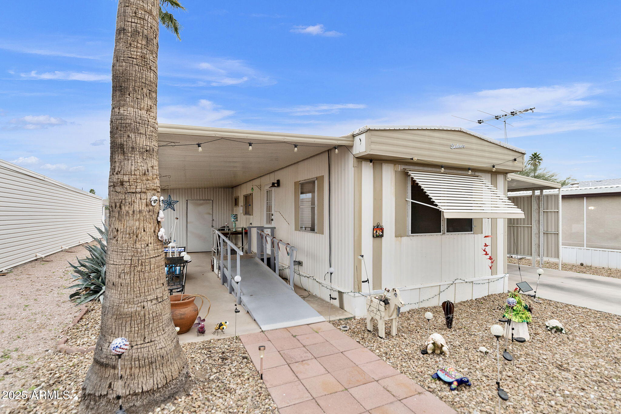 11100 E APACHE Trail