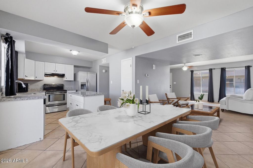 Photo of 6405 S El Camino Drive, Tempe, AZ 85283 (MLS # 7016731)