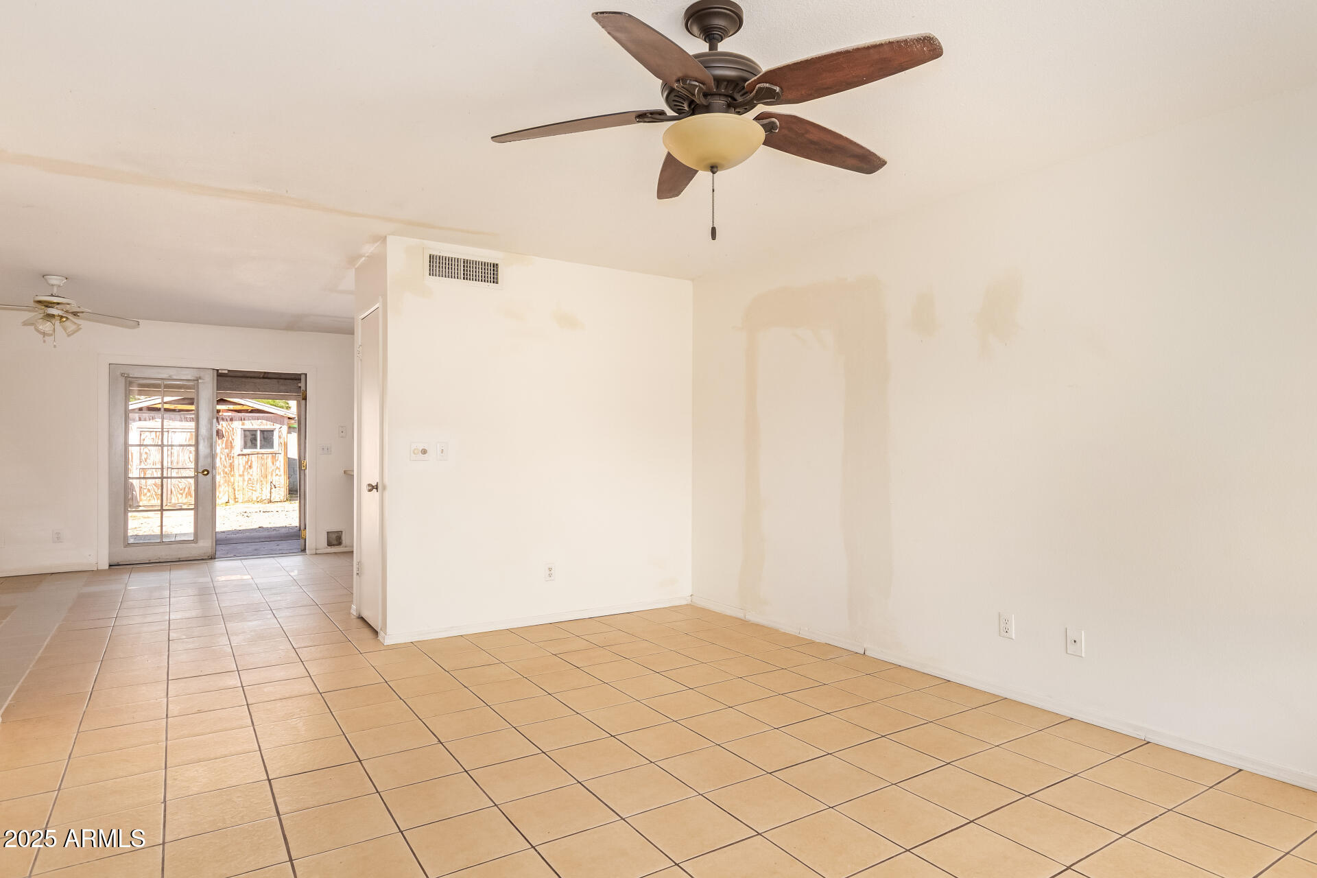 7062 W GARFIELD Street