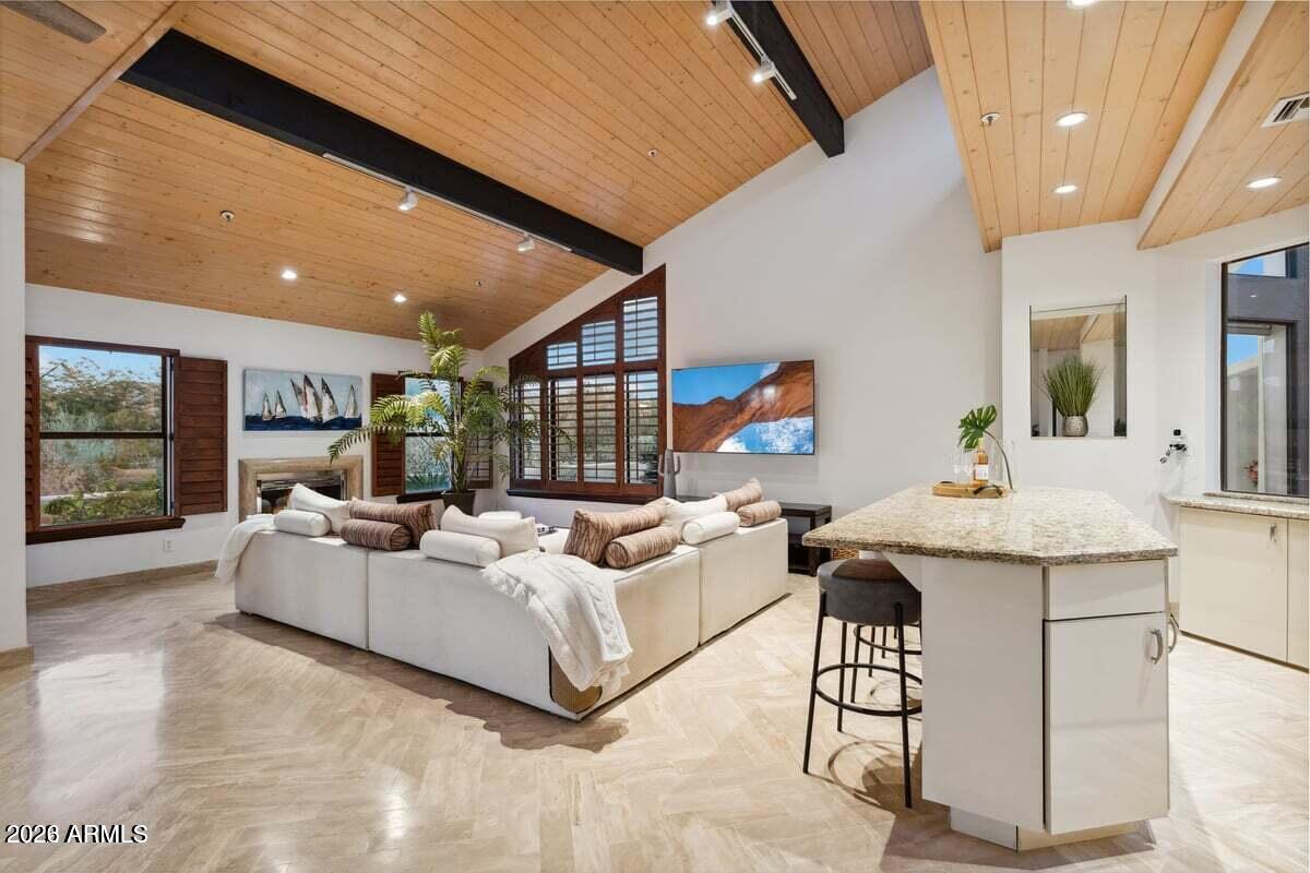 10694 E Yearling Drive