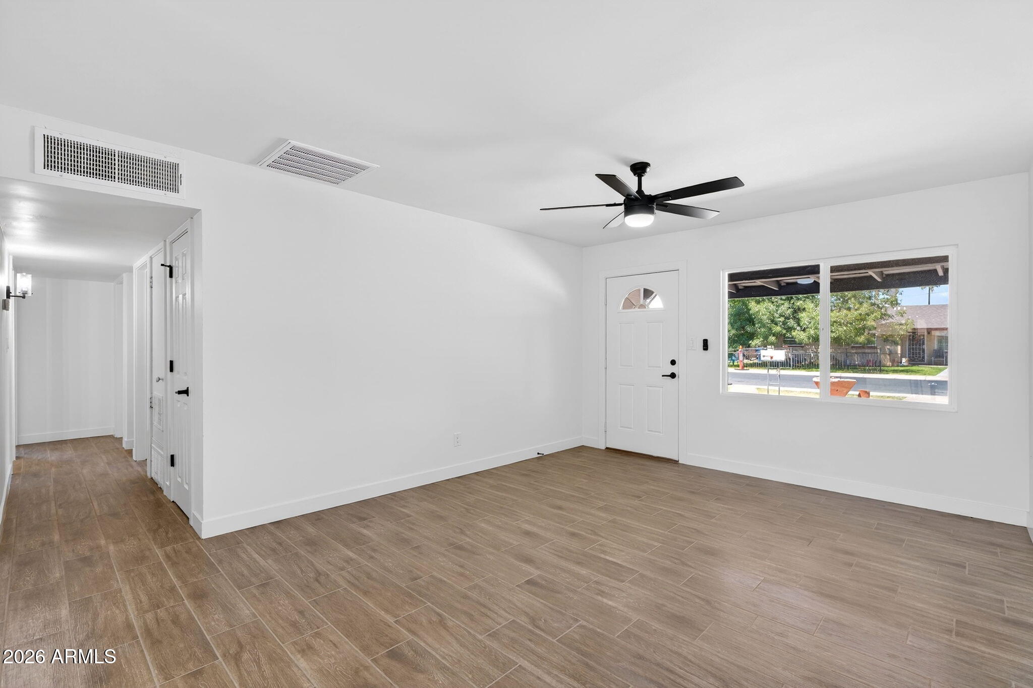 5011 W FLYNN Lane