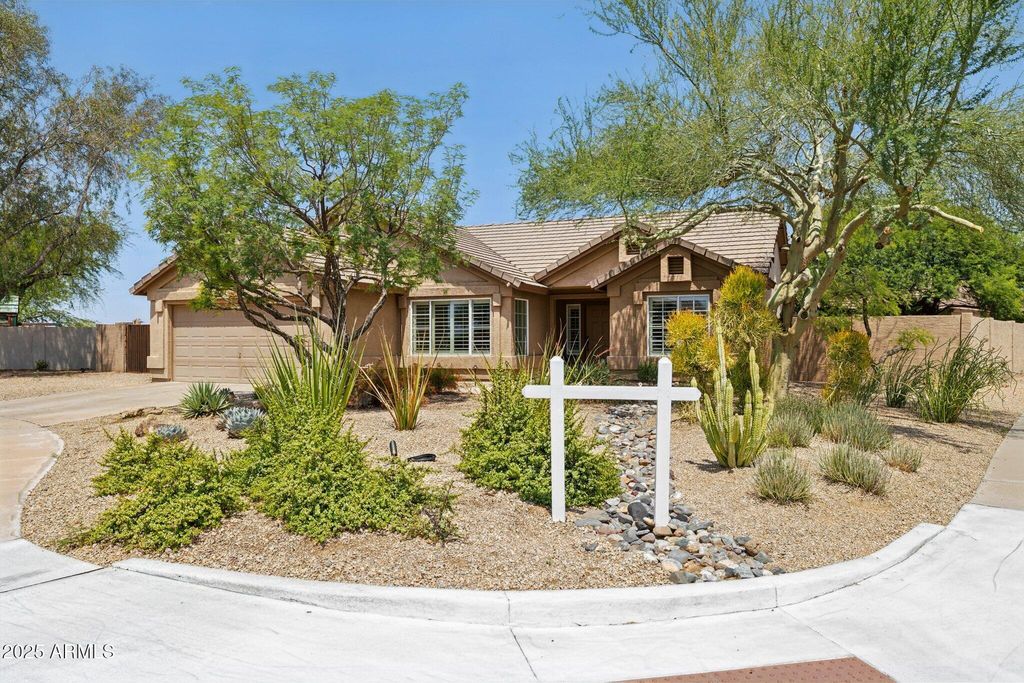 Photo of 28814 N 45th Street, Cave Creek, AZ 85331 (MLS # 6870005)