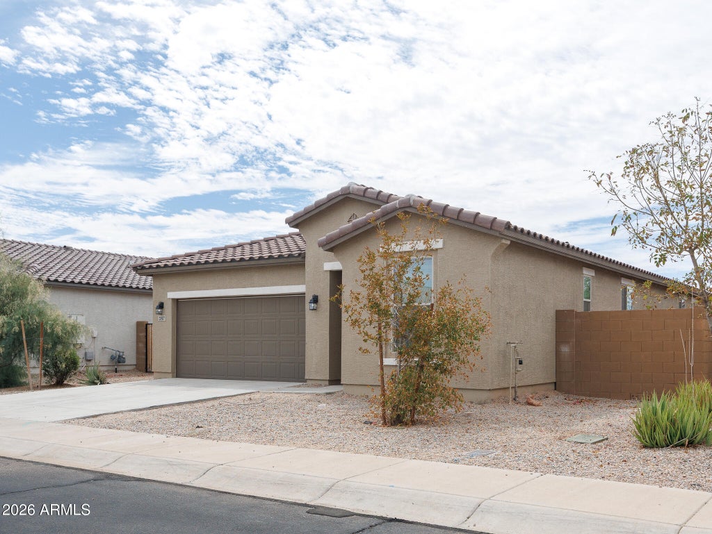 Photo of 287 E Tahiti Drive, Casa Grande, AZ 85122 (MLS # 7083639)