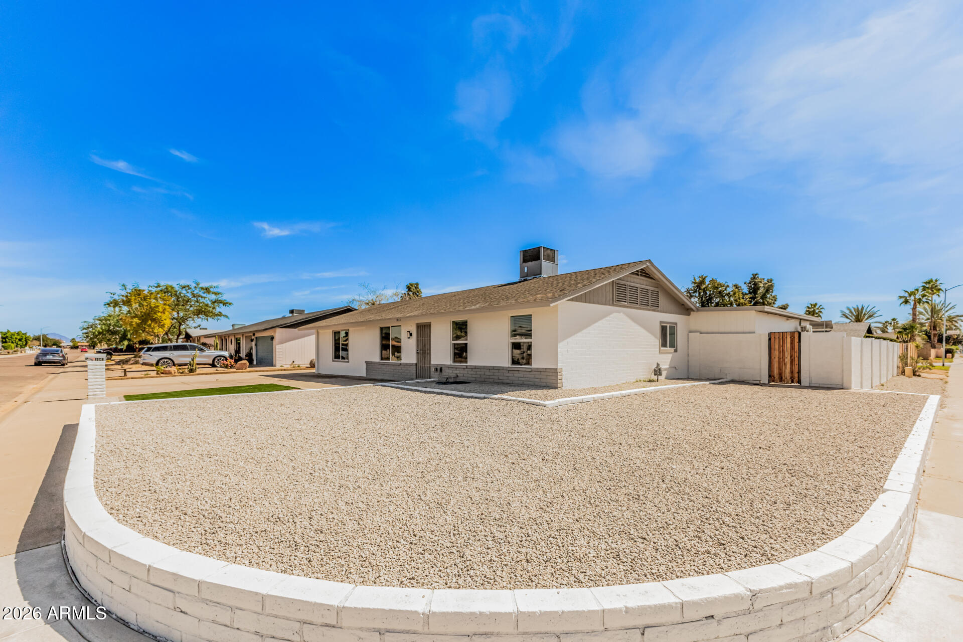 1647 W VILLA RITA Drive