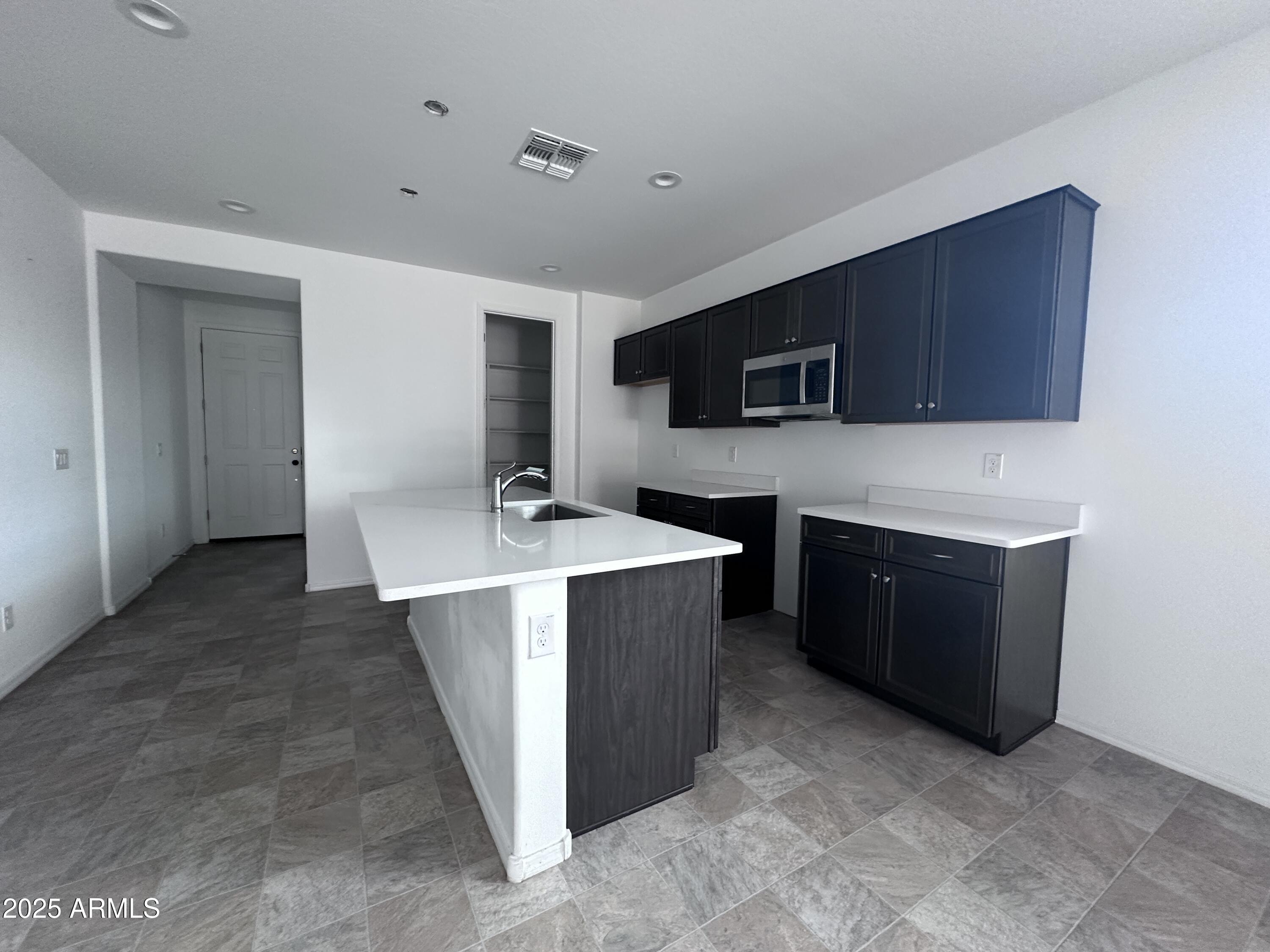 2065 E ESCONDIDO Place