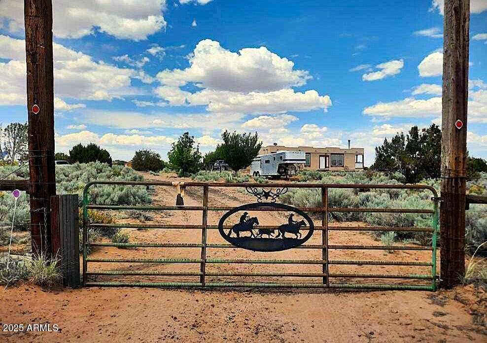 74 N7121 Red Sky Ranch --