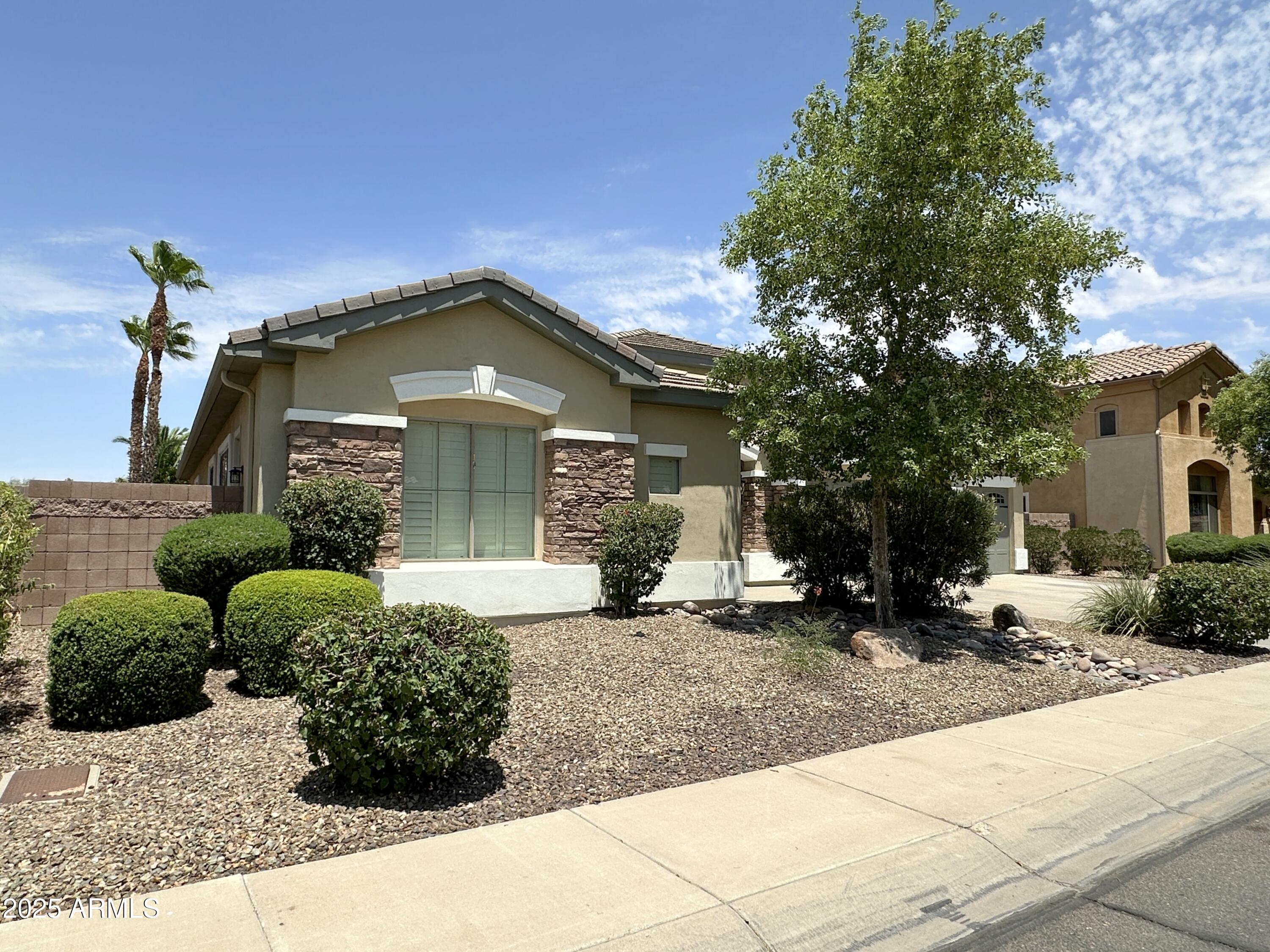 394 E ATLANTIC Drive