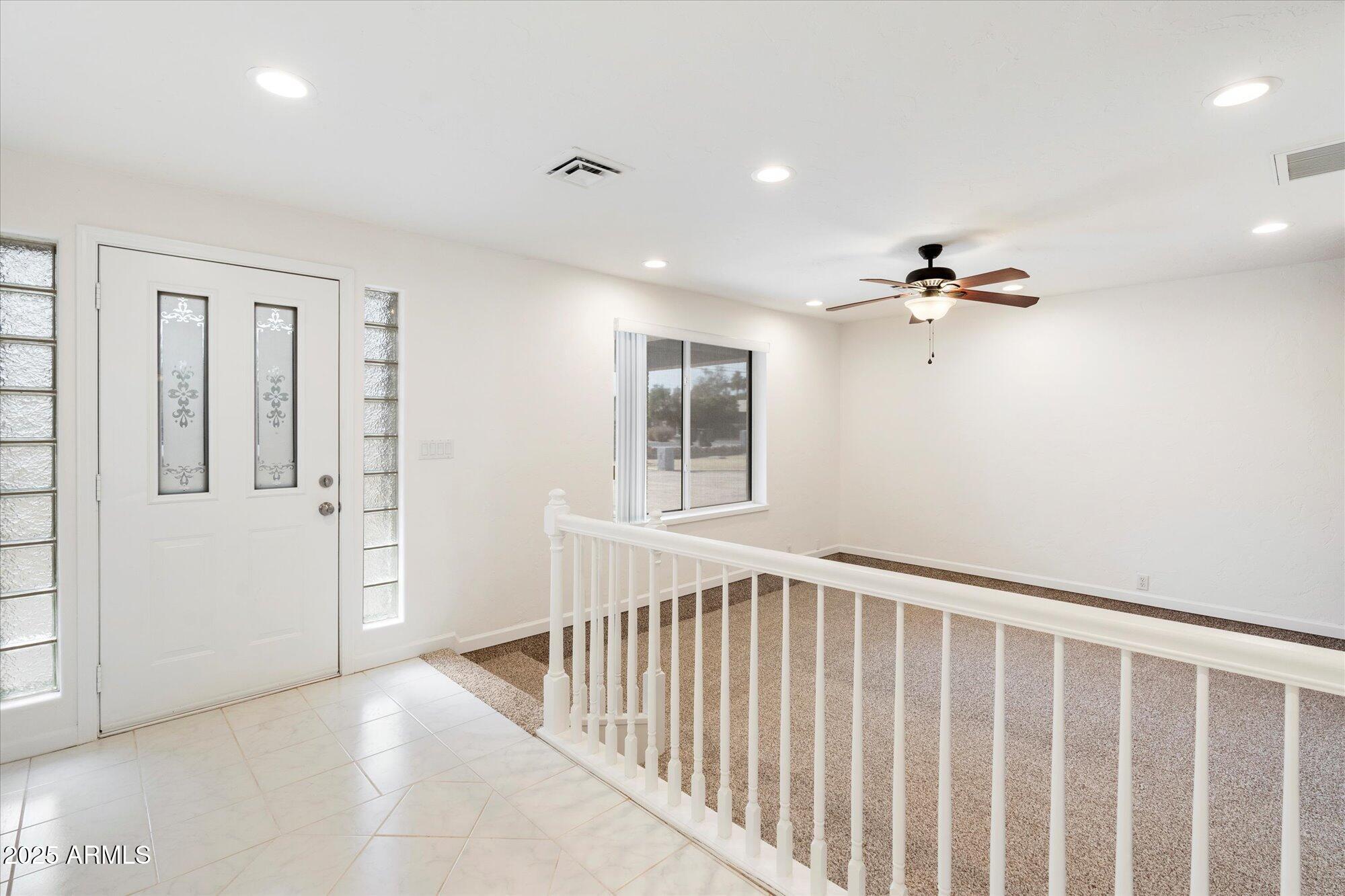 1120 E KAEL Circle