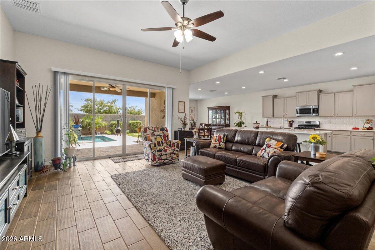 Properties 1 19111 N PICCOLO Drive