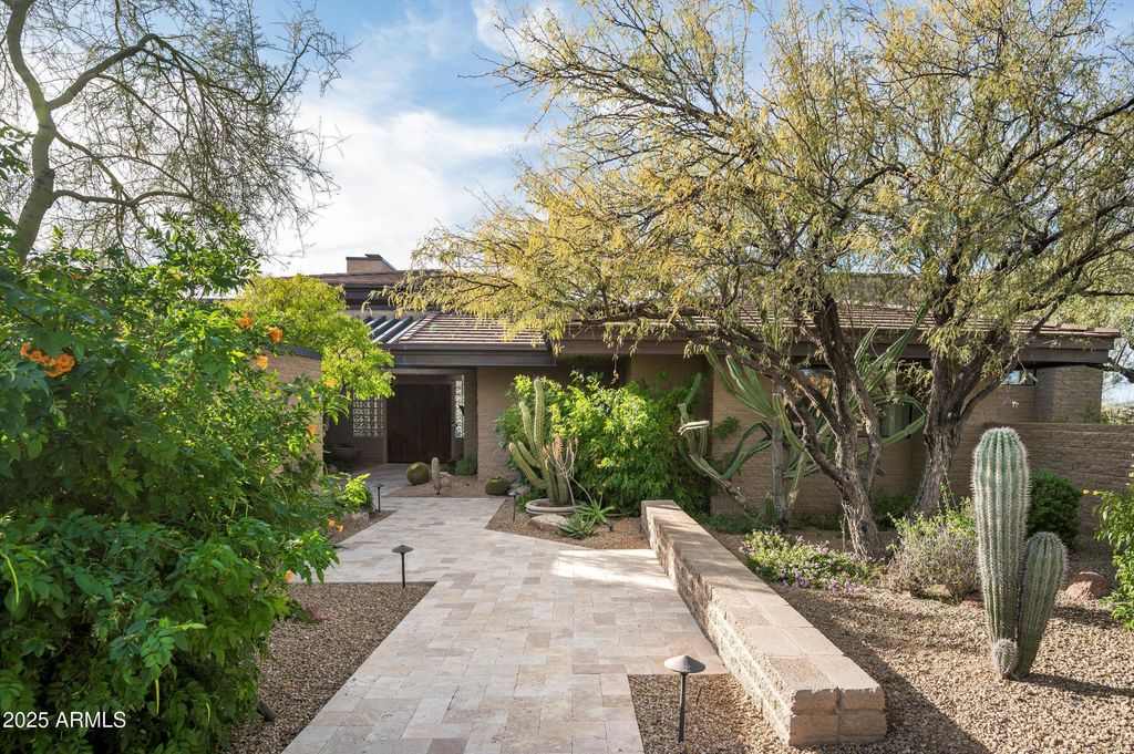 Photo of 37820 N 97th Place, Scottsdale, AZ 85262 (MLS # 6965318)