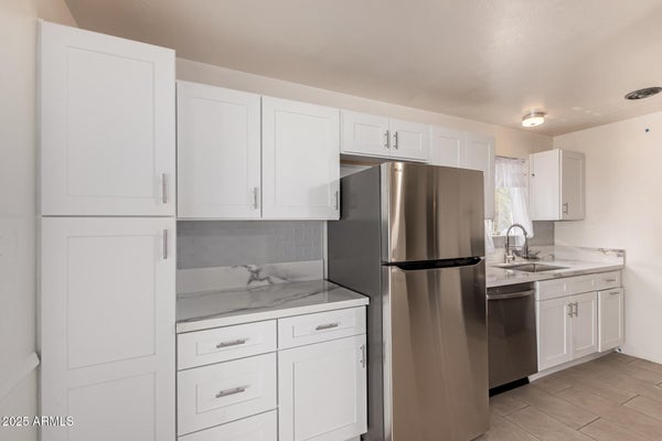 1407 E EL CAMINO DR, PHOENIX, AZ 85020 - Image bb3bf93bcd8a30f470f01c8f696a5d44/4235860609