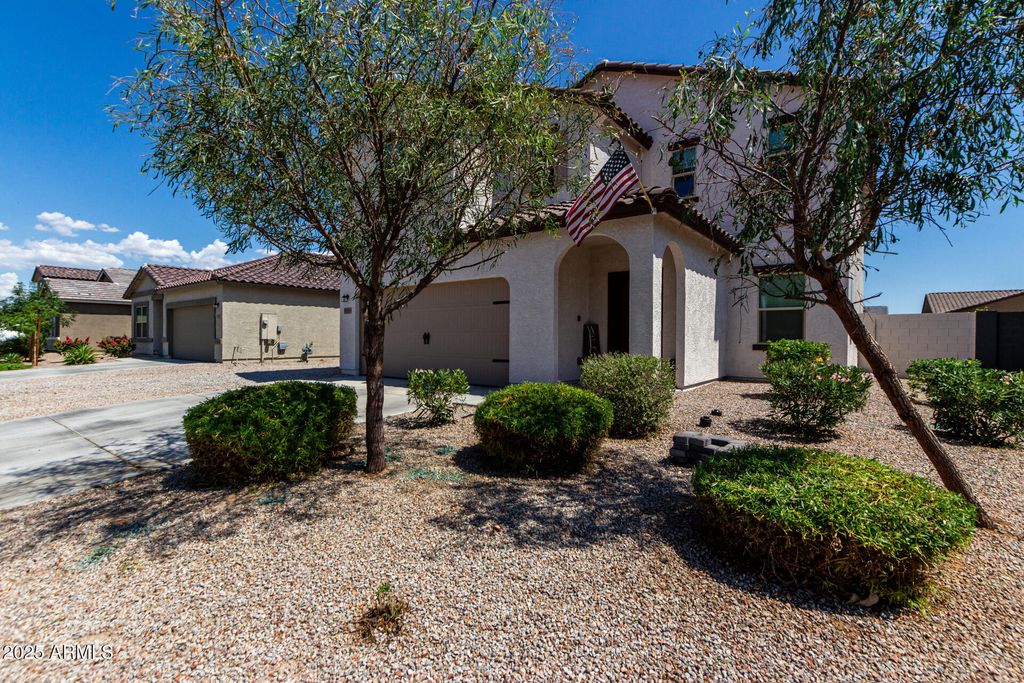 Photo of 19209 W Elm Street, Litchfield Park, AZ 85340 (MLS # 6876217)