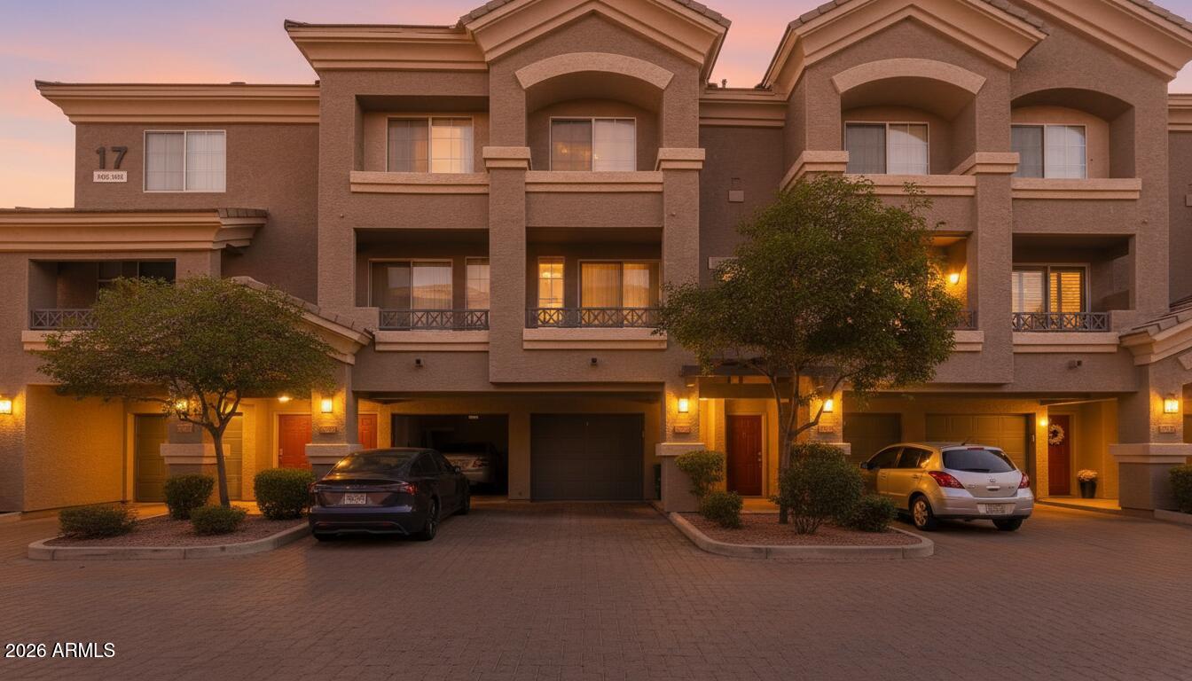 4465 E PARADISE VILLAGE Parkway S 1201